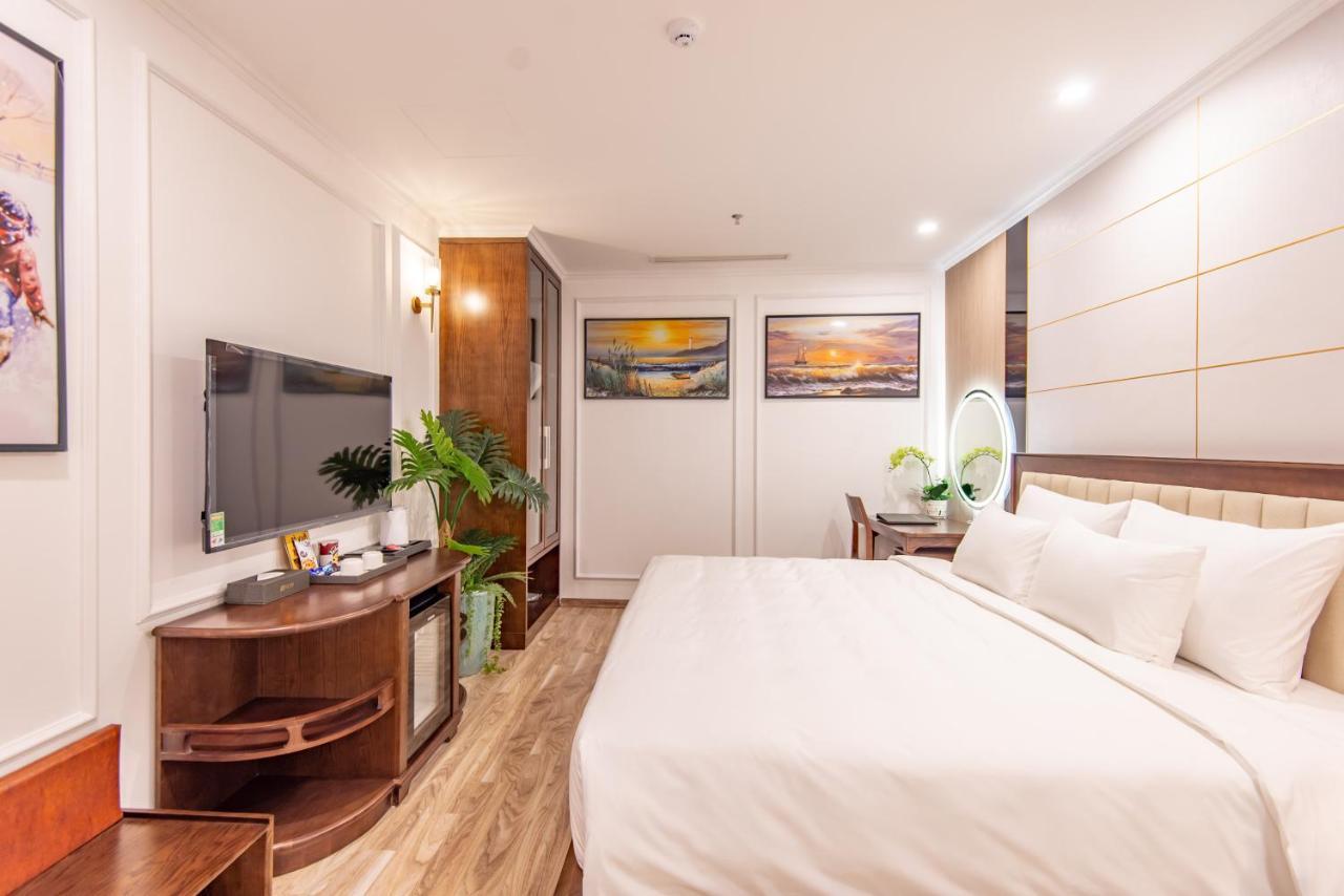 Reyna Luxury Hotel & Spa Hanoi Exterior foto